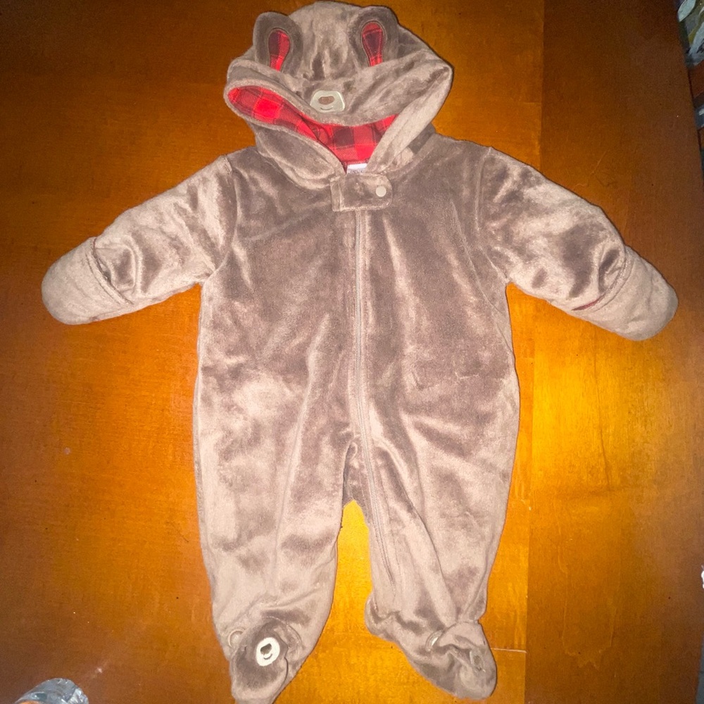 Just one you made by carter's size NB